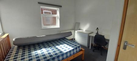 3 bedroom Property to let in Thorpe Street, Leicester