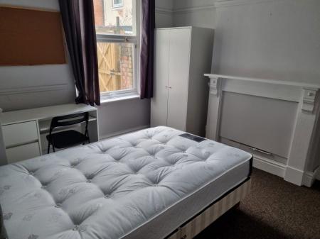 3 bedroom Property to let in Roman Street, Leicester