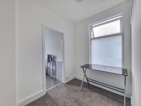 3 bedroom Property to let in Norman Street, Leicester