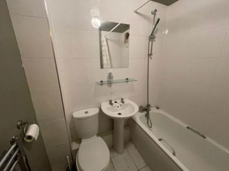 0 bedroom Studio flat to let in Newmarket Street, Leicester