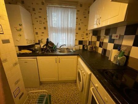 0 bedroom Studio flat to let in Newmarket Street, Leicester