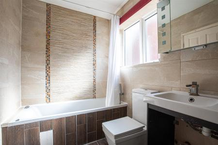 3 bedroom Detached house for sale in Coniston Crescent, Loughborough