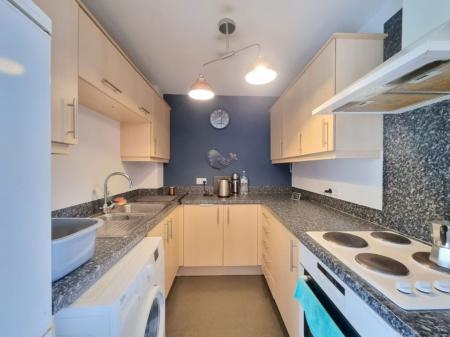 2 bedroom Property to let in Goods Yard Close, Loughborough