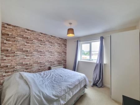 2 bedroom Property to let in Goods Yard Close, Loughborough