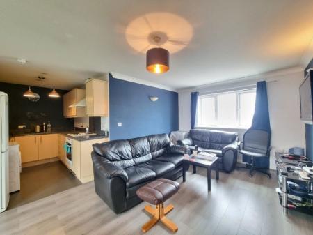 2 bedroom Property to let in Goods Yard Close, Loughborough
