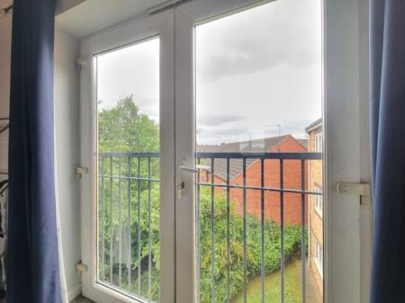2 bedroom Property to let in Goods Yard Close, Loughborough