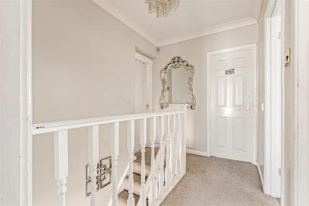 4 bedroom Semi-detached house for sale in Northdene Road, Leicester