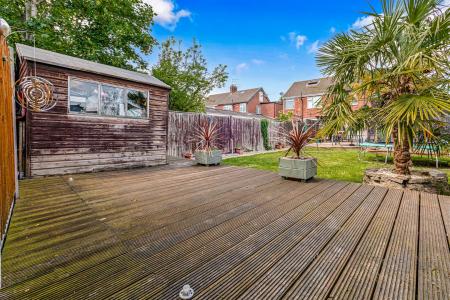 4 bedroom Semi-detached house for sale in Northdene Road, Leicester