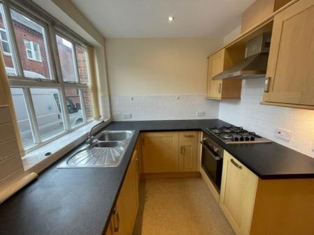 1 bedroom Property to let in Victoria Park Road, Leicester