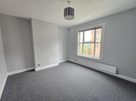 2 bedroom Property to let in Knighton Fields Road East, Leicester