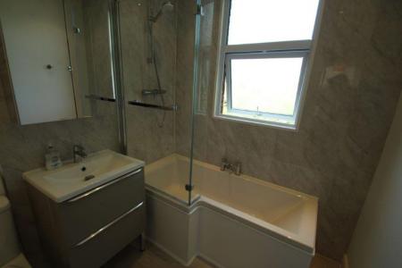 2 bedroom Property to let in Francis Street, Leicester