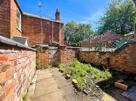 3 bedroom Terraced House for sale in St. Leonards Road, Leicester