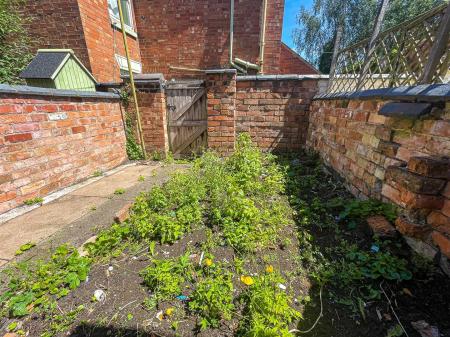 3 bedroom Terraced House for sale in St. Leonards Road, Leicester