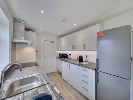 1 bedroom Property to let in The Green, Derby