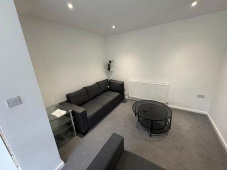 1 bedroom Property to let in The Green, Derby