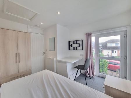 1 bedroom Property to let in The Green, Derby