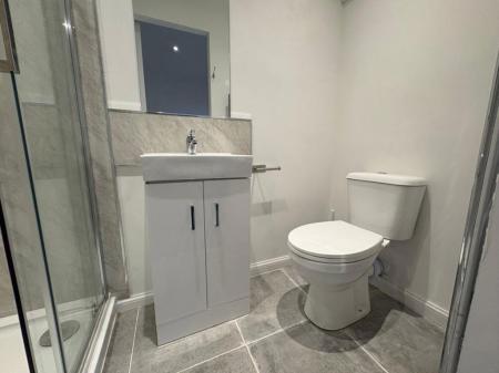 1 bedroom Property to let in The Green, Derby
