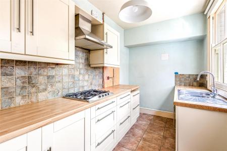 2 bedroom Terraced House for sale in Knighton Church Road, Leicester