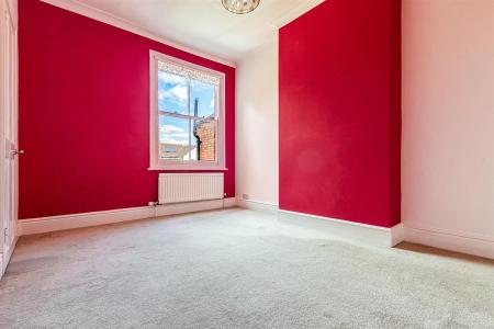 2 bedroom Terraced House for sale in Knighton Church Road, Leicester