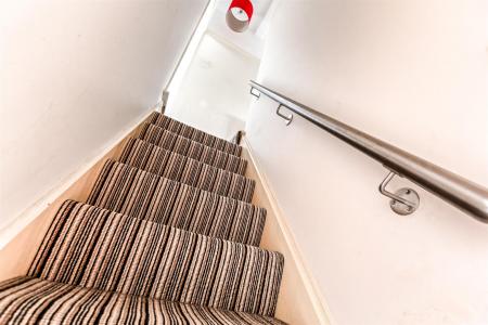 2 bedroom Terraced House for sale in Knighton Church Road, Leicester