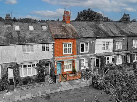 2 bedroom Terraced House for sale in Knighton Church Road, Leicester