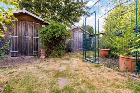 3 bedroom Detached house for sale in Shanklin Drive, Leicester