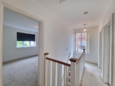 2 bedroom Semi-detached house for sale in Hobson Road, Leicester