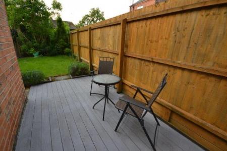 2 bedroom Semi-detached house for sale in Hobson Road, Leicester