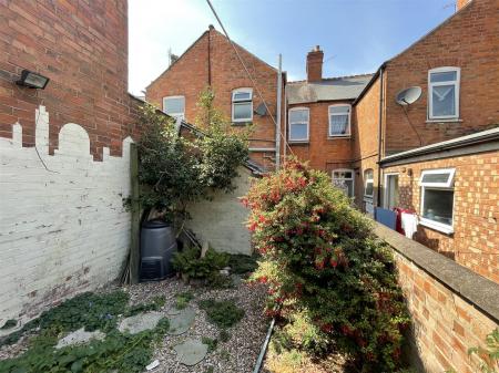 2 bedroom Terraced House for sale in Hamilton Street, Evington, Leicester