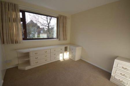 3 bedroom Property to let in Dukes Drive, Leicester