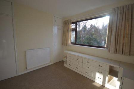 3 bedroom Property to let in Dukes Drive, Leicester