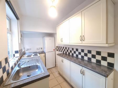2 bedroom Terraced House for sale in Edward Road, Clarendon Park, Leicester