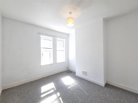 2 bedroom Terraced House for sale in Edward Road, Clarendon Park, Leicester