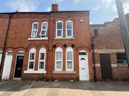 2 bedroom Terraced House for sale in Edward Road, Clarendon Park, Leicester