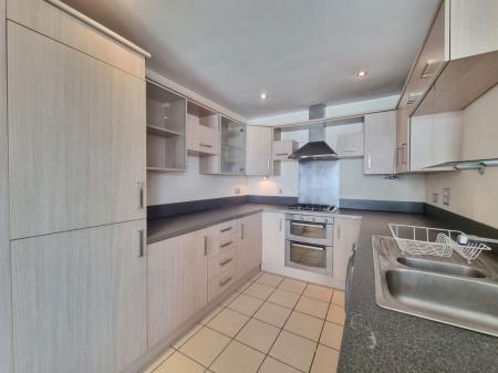 2 bedroom Property to let in Watkin Road, Leicester