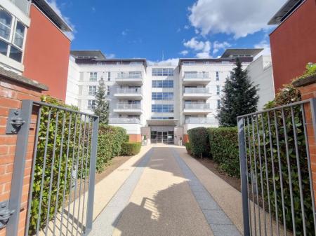 2 bedroom Property to let in Watkin Road, Leicester