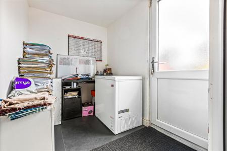 3 bedroom Detached house for sale in Ravensthorpe Road, Wigston