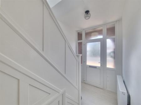 3 bedroom Semi-detached house for sale in Northfold Road, Leicester