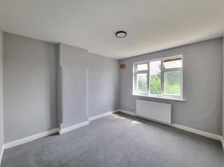 3 bedroom Semi-detached house for sale in Northfold Road, Leicester