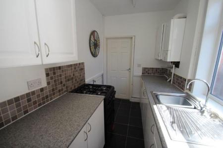 2 bedroom Property to let in Clarendon Park Road, Leicester