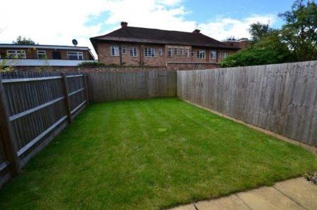3 bedroom Property to let in Barradale Court, Stoneygate, Leicester