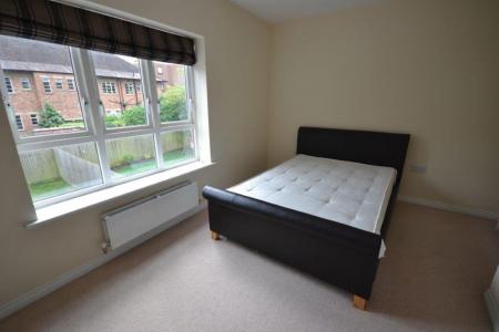 3 bedroom Property to let in Barradale Court, Stoneygate, Leicester