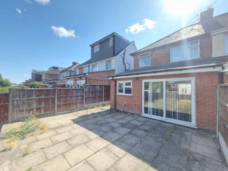 3 bedroom Property to let in Kitchener Road, Leicester
