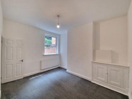 3 bedroom Property to let in Dulverton Road, Leicester