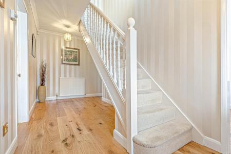 4 bedroom Detached house for sale in Shanklin Drive, Leicester