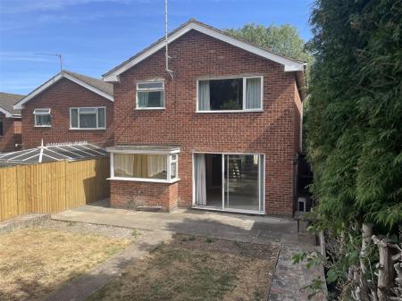 3 bedroom Detached house for sale in Wigston Lane, Aylestone, Leicester