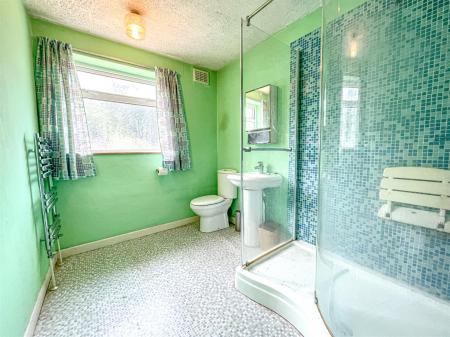 3 bedroom Detached house for sale in Wigston Lane, Aylestone, Leicester
