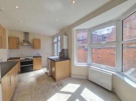 3 bedroom Property to let in Sweetbriar Road, Leicester