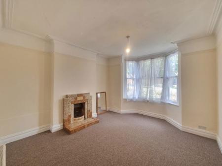 3 bedroom Property to let in Sweetbriar Road, Leicester