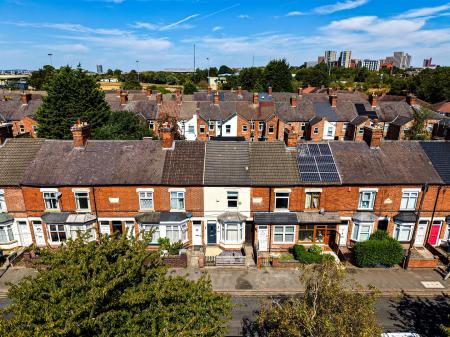 3 bedroom Terraced House for sale in Knighton Fields Road West, Knighton Fields, Leicester